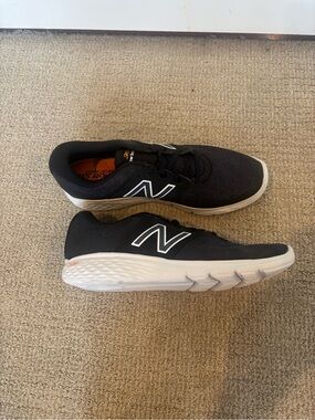 New Balance 365 Shoe w/ Cushion Insoles (11M)